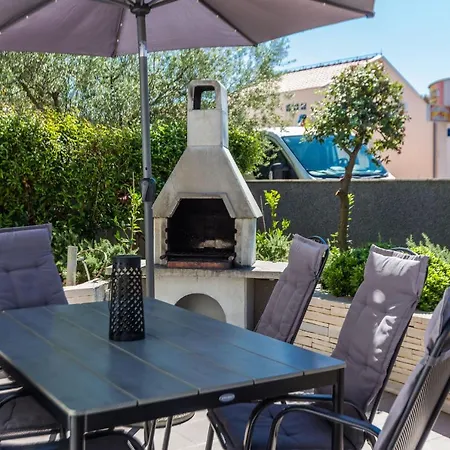 2a בית הארחה פטרצ'אנה