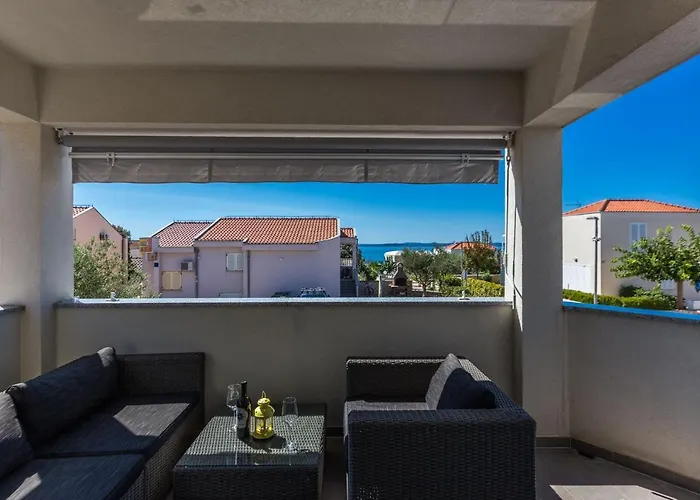 Pensjonat 2a Petrčane