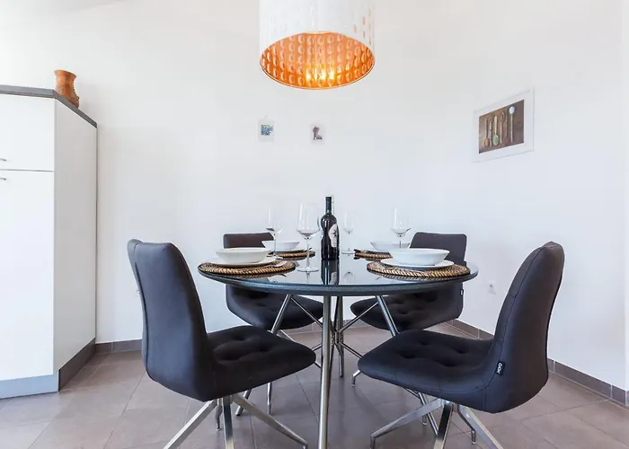 Pensjonat 2a Petrčane