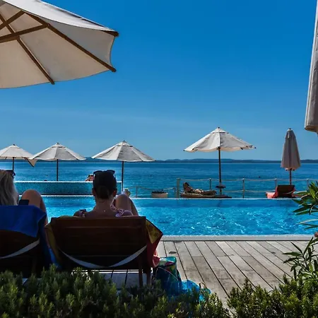 Pensión 2a Petrčane